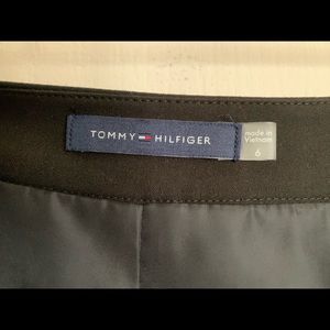 Versatile black skirt